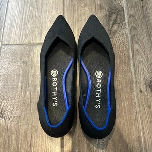 Rothy’s The Point Flats in Black Solid (Size 8)